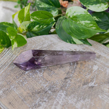 Load image into Gallery viewer, Amethyst Phantom Vogel on a wooden surface - Down to Earth